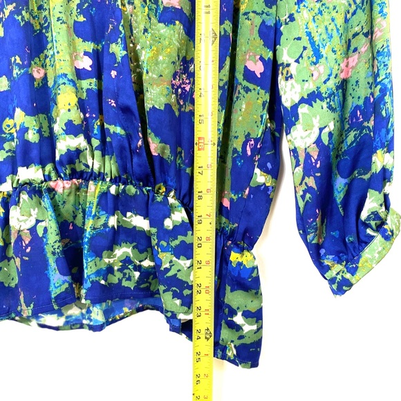 Cusp by Neiman Marcus Wrap Peplum Blouse XS EUC - Picture 5 of 9